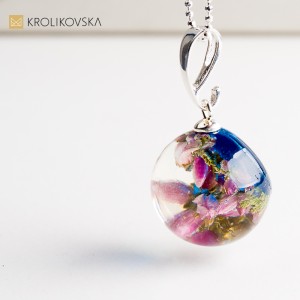 Naszyjnik z wrzosem – elegancja inspirowana lasem