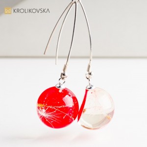 Biżuteria z mchem i roślinami – artystyczna biżuteria inspirowana lasem.1