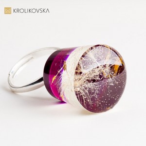 Pierścionek damski z artystycznym wzorem – wyjątkowa biżuteria handmade.