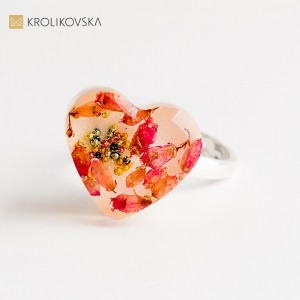 Ręcznie robiony pierścionek damski – unikatowa biżuteria artystyczna.1
