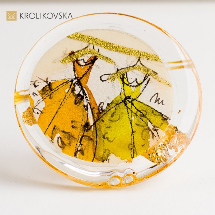 Unikatowy pierścionek damski z ręcznie malowaną grafiką – biżuteria handmade.