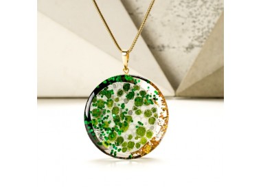 Biżuteria artystyczna zielony naszyjnik ręcznie malowany na pozłacanym łańcuszku 1