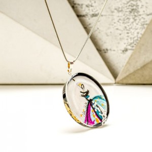 Gustowny naszyjnik- grafika.