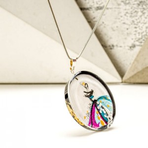 Gustowny naszyjnik- grafika.